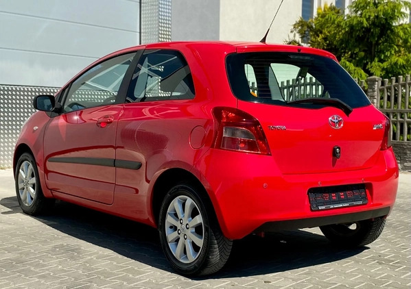 Toyota Yaris cena 11900 przebieg: 137300, rok produkcji 2009 z Pisz małe 232